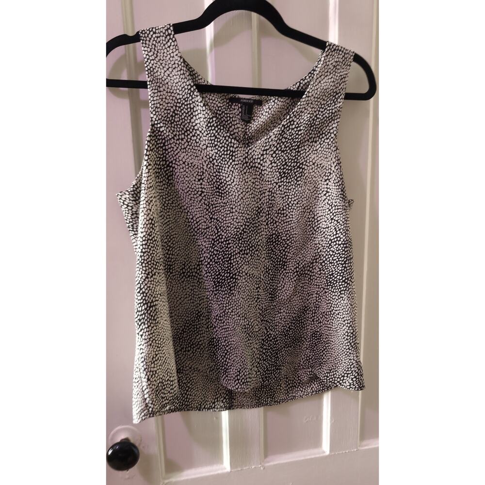 Forever 21 size small